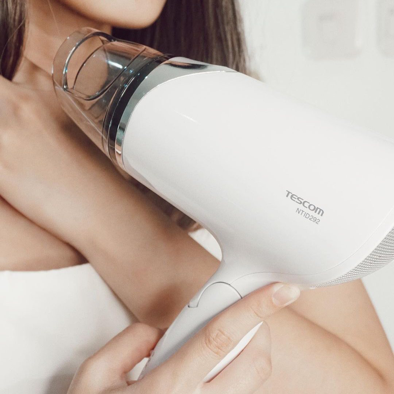 ELECOM Tescom Negative Ion Hair Dryer NTID292SG-W/Light Weight/1600w High Power/Quick Dry/Collapsible Grip/White